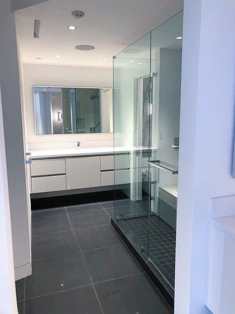 Bathroom baths 1