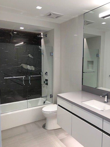 Bathroom baths